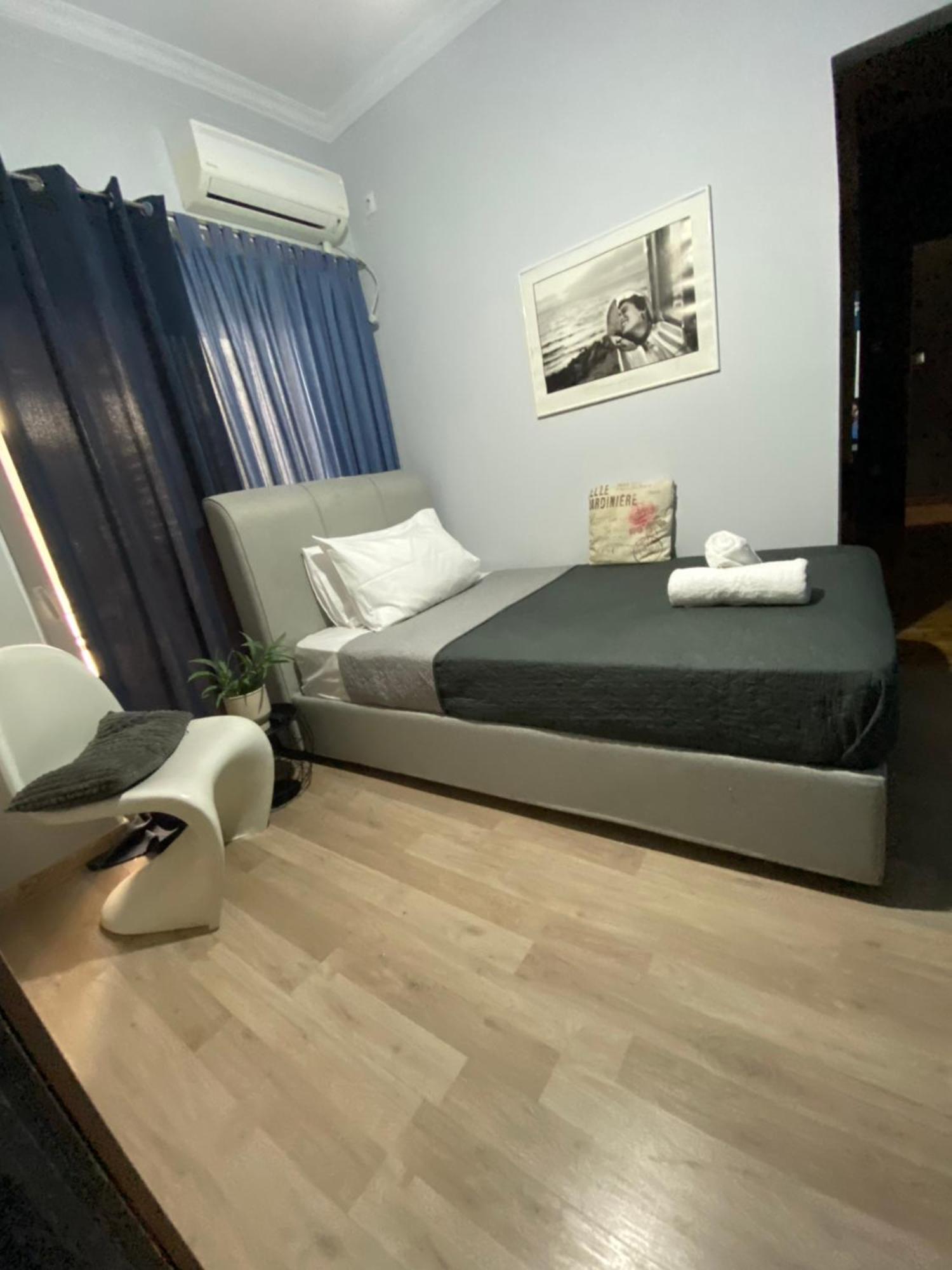 Marina Zeas Seaview House-Marinaq Apartment Piraeus Ngoại thất bức ảnh
