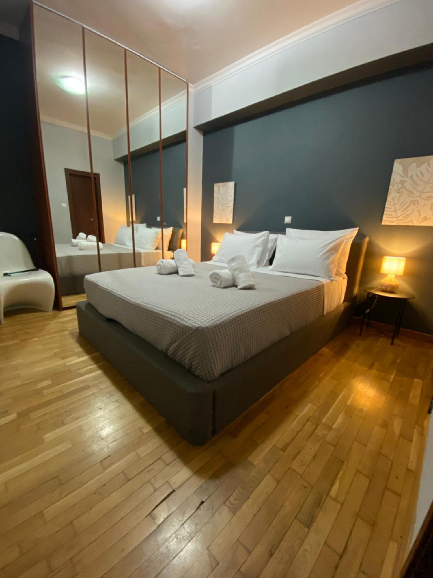 Marina Zeas Seaview House-Marinaq Apartment Piraeus Ngoại thất bức ảnh